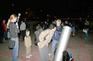 Stargazing on the Prado courtesy of the SDAA (Flash photography is not a friend to stargazing!)