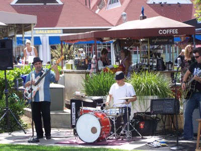 Coronado Ferry Landing Concert