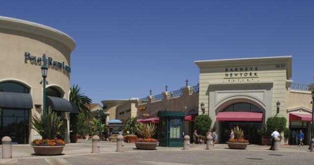 Carlsbad Premium Outlets