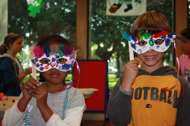 Kids at the Coronado Public Library