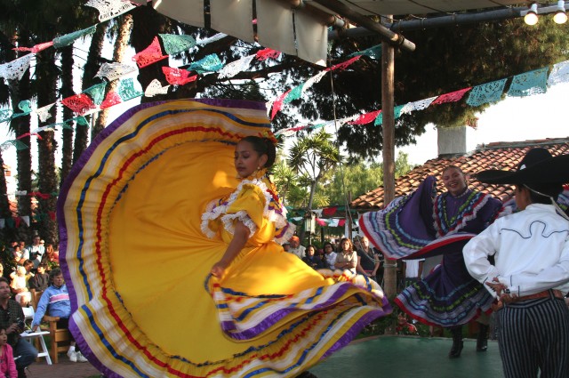 Old Town Spanish Performer - Hispanic Heritage