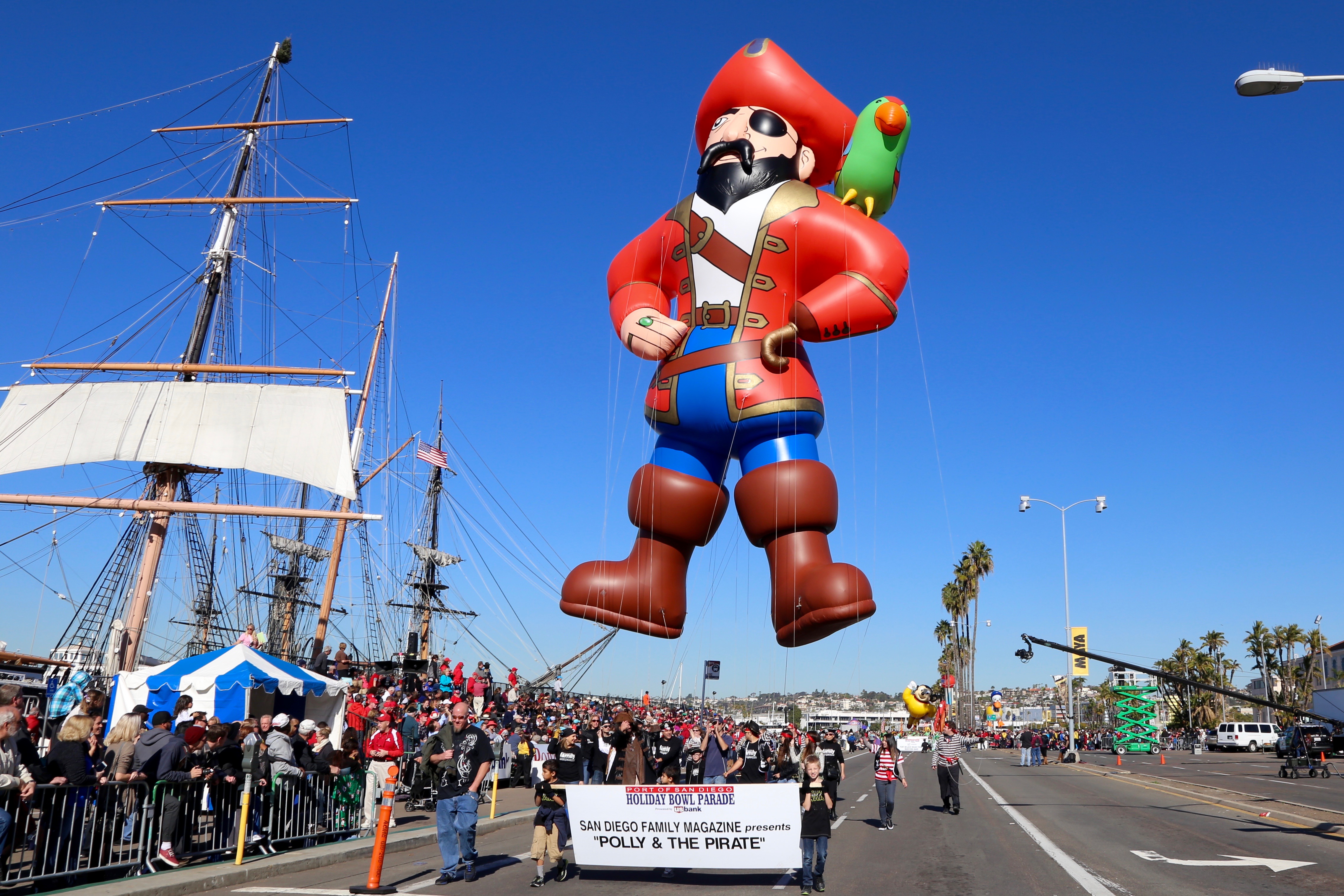 Port of San Diego Holiday Bowl Parade