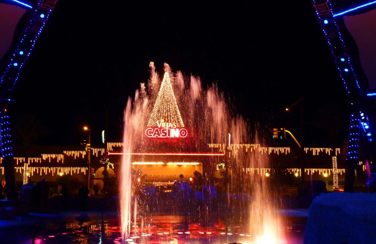 viejas casino outlets stores