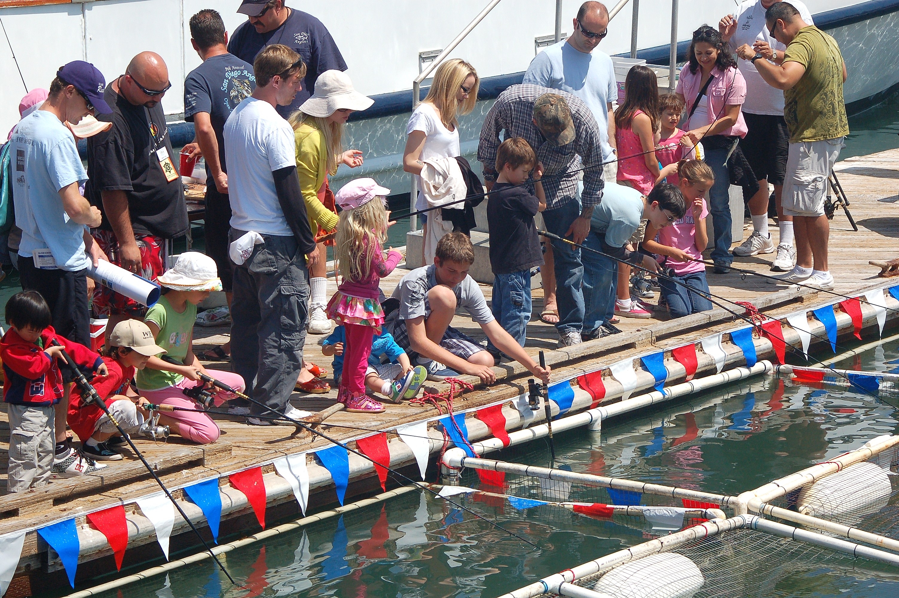 Kids fishing at the docks