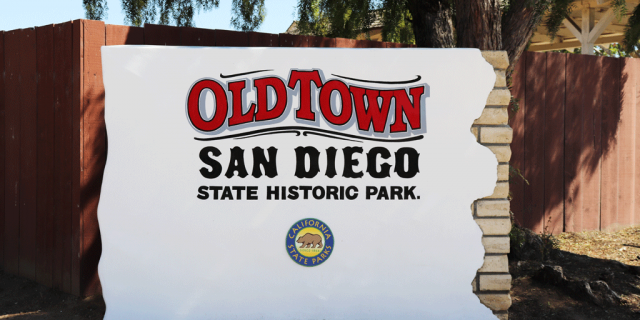 old-town-sign-1024x512 - San Diego Travel Blog